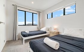 Cozy Brand New Townhouse 16